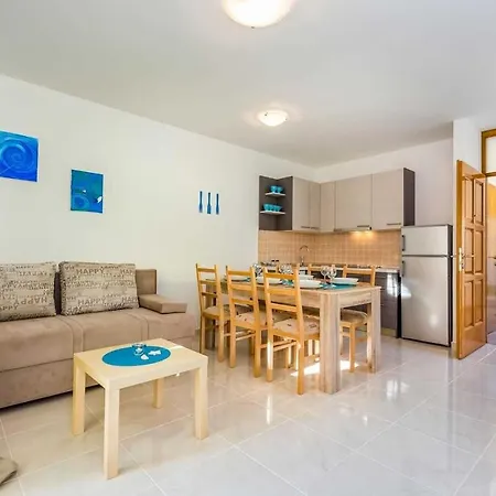 Vila Chiara 1, 2 * Crikvenica