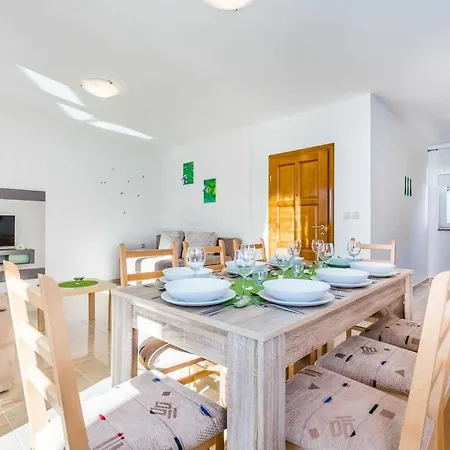 Vila Chiara 1, 2 Crikvenica
