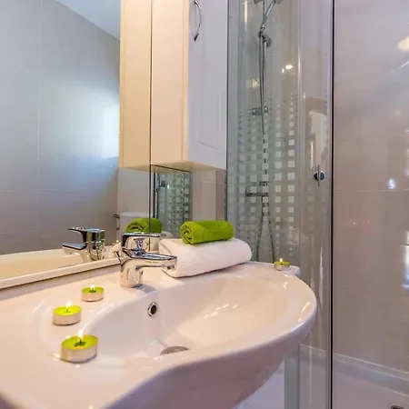 Villa Vila Chiara 1, 2 *
