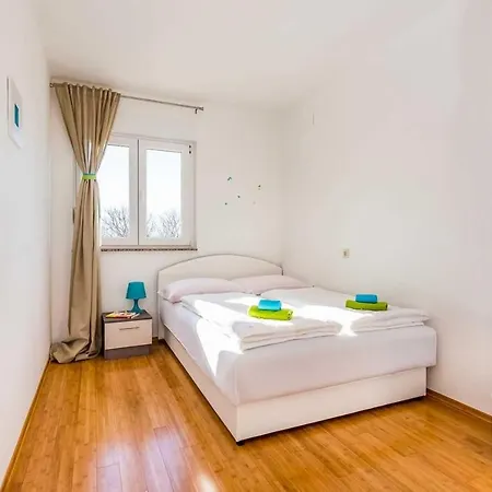 Villa Vila Chiara 1, 2