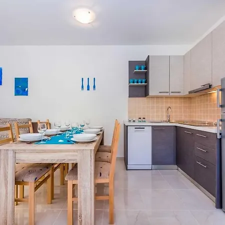 Vila Chiara 1, 2